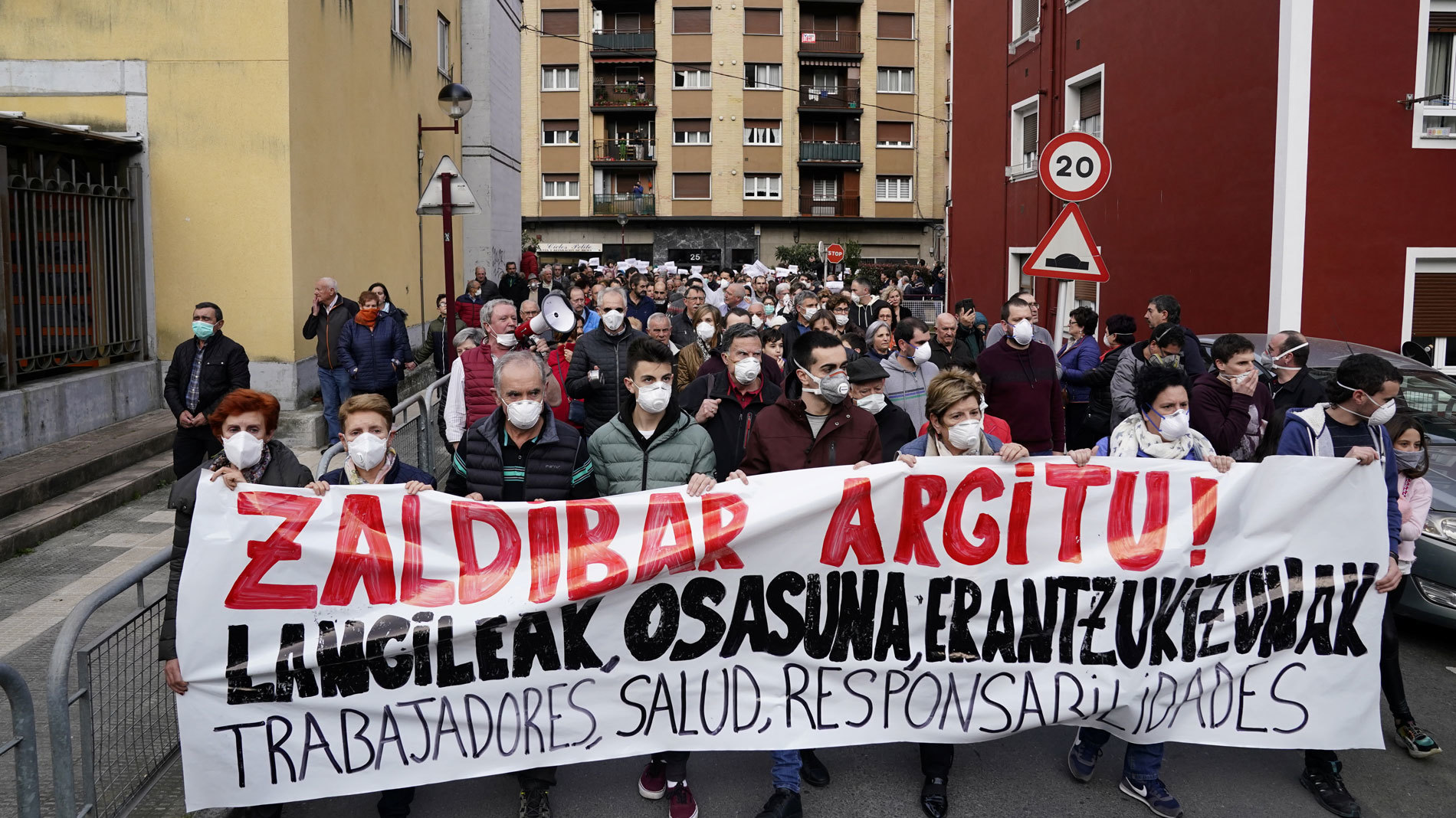 mANIFESTACION VECINOS ZALDIVAR